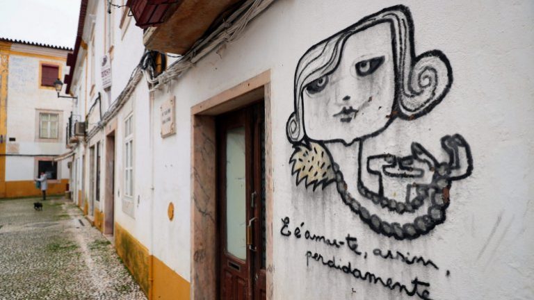 “Mundo” de Florbela Espanca atrai investigadores estrangeiros a Vila Viçosa