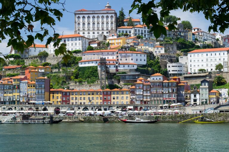 Aberto concurso para fogos com renda acessível no centro histórico do Porto