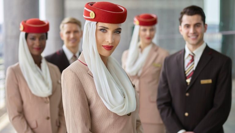 A Emirates vai recrutar 6.000 funcionários nos próximos seis meses